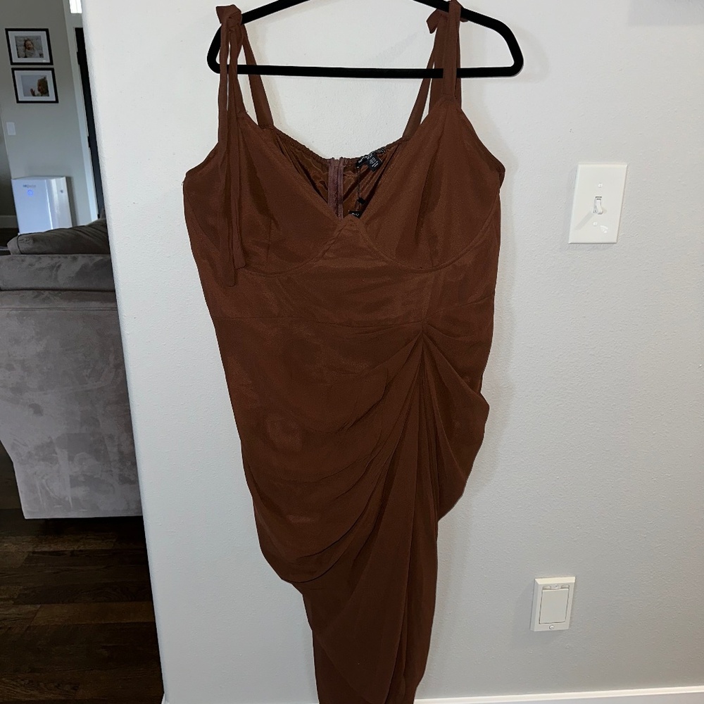 NWT PrettyLittleThing Midi Draped Underwire Dress Plus Size 22